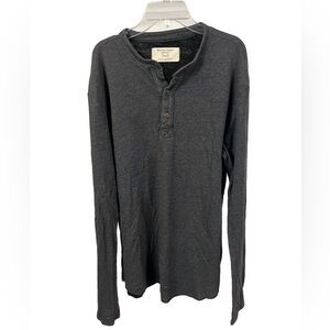 Marine Layer Men’s Heather Gray Long Sleeve Henley Shirt- Size Medium‎